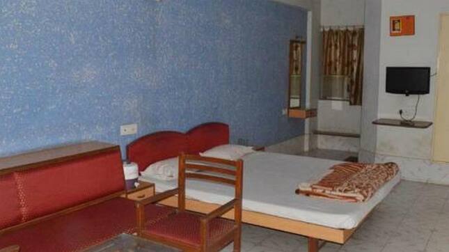 Raj Guest House, Bhuj 3